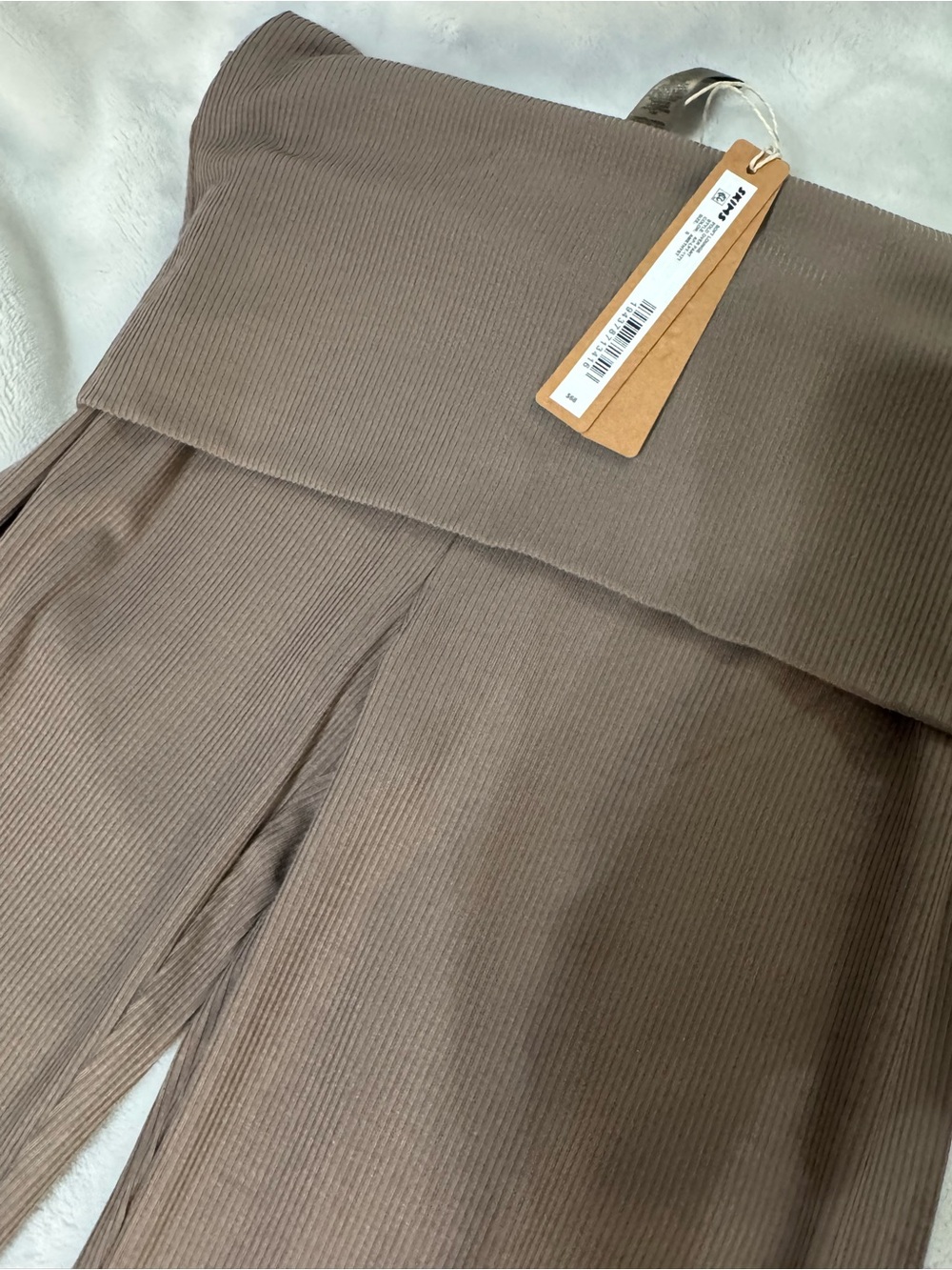 NEW SKIMS SOFT LOUNGE SET - Picture 7 of 8